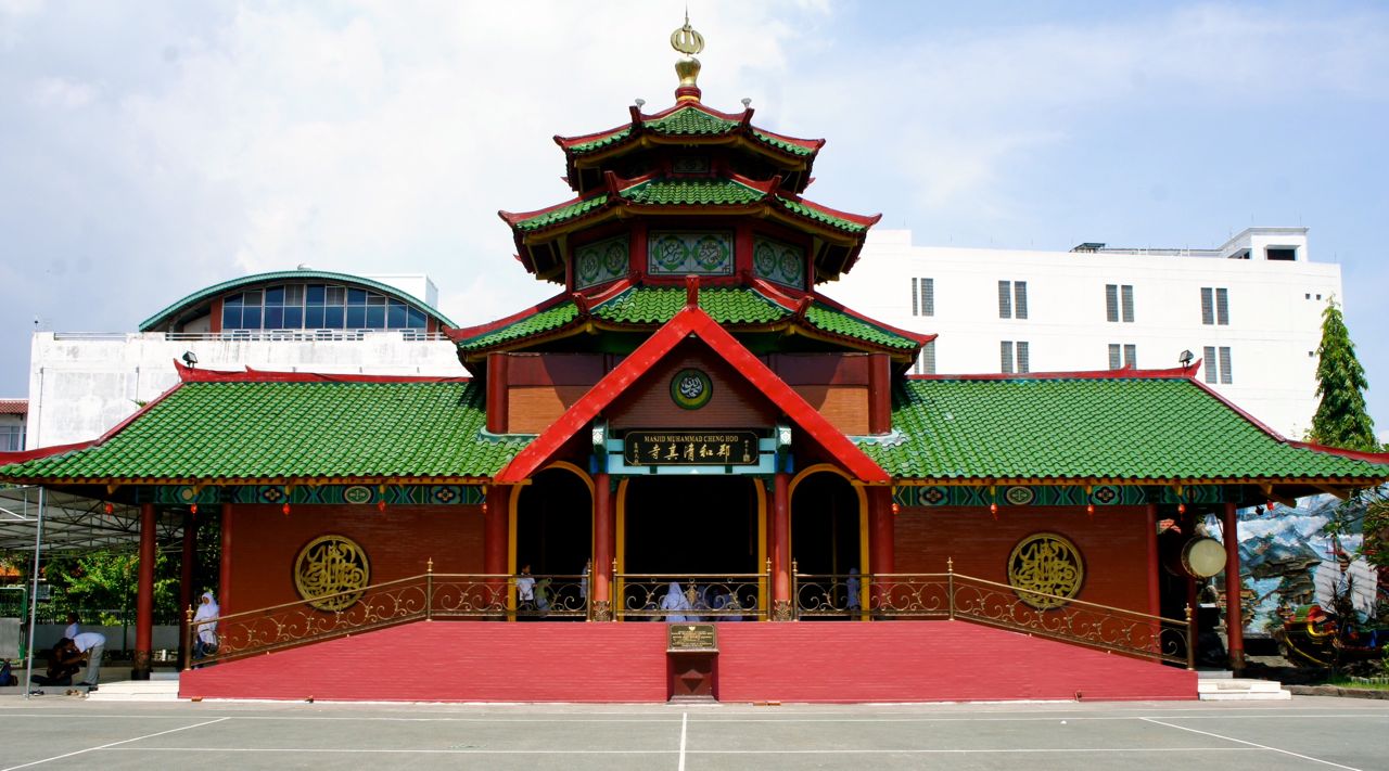 Sepenggal Sejarah di Masjid Muhammad Cheng Hoo Surabaya